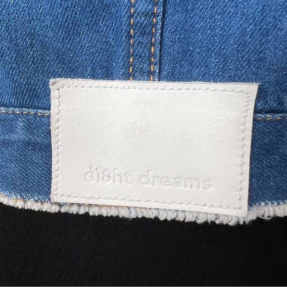 Ei8ht Dreams Revolve Cropped Faded Denim Jean Jacket Size Small EUC LIKE NEW - Picture 6 of 16
